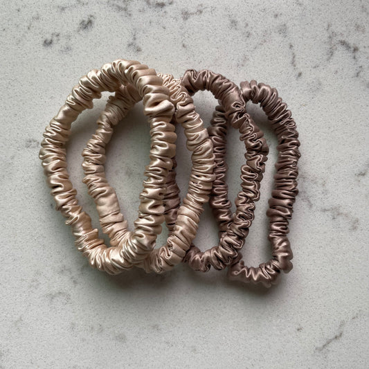4 Silk Scrunchies (Mix Beige)
