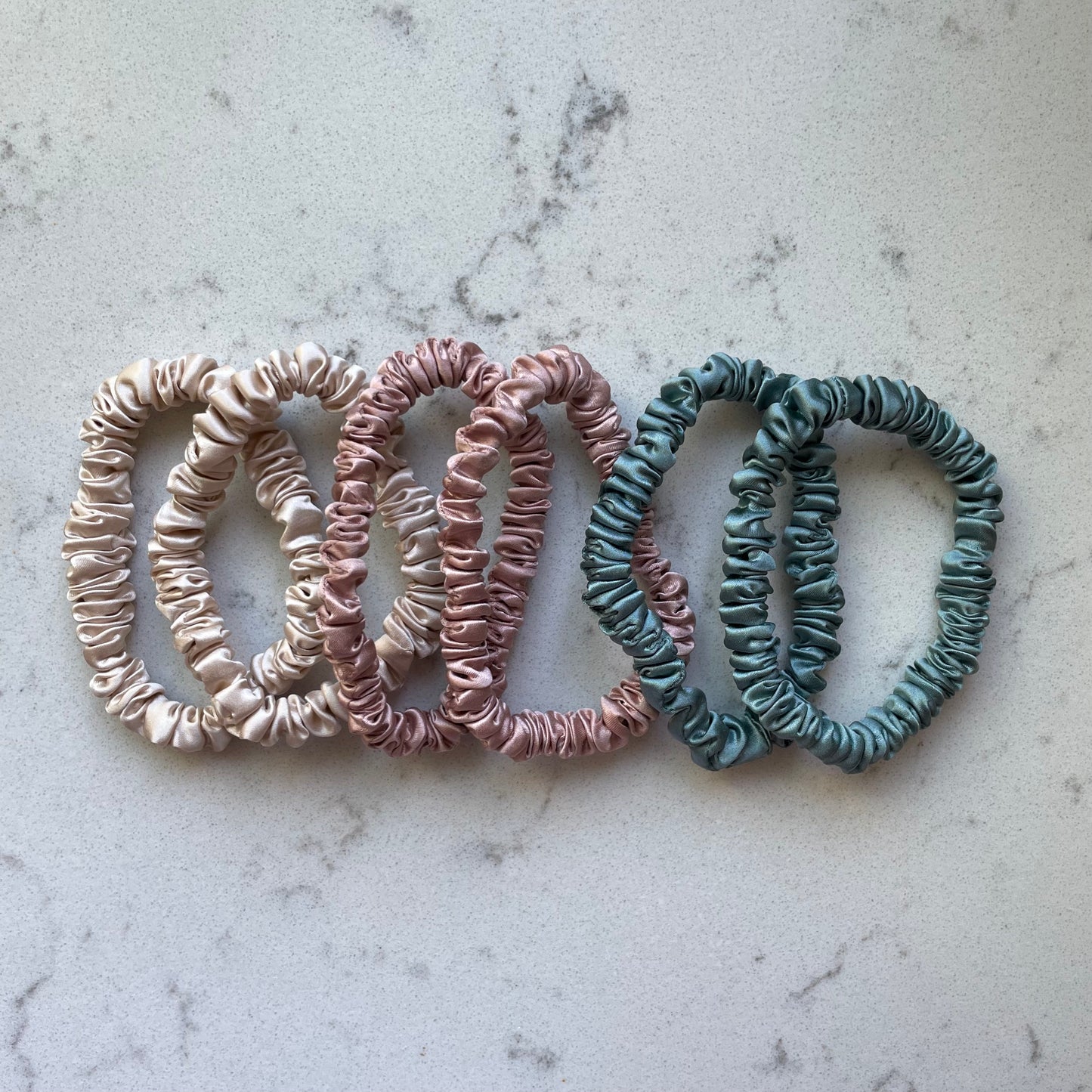 6 Silk Scrunchies (Mix Color - Beige Pink Blue)